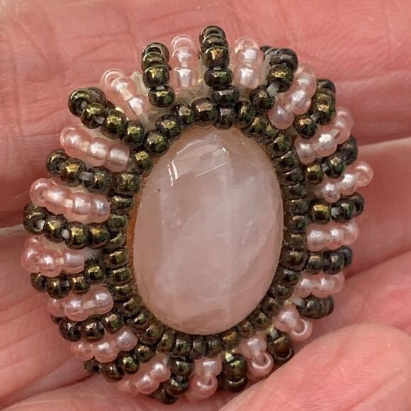 Vtg natural rose Quartz cab with pink and ab green glass beads round pierced - Picture 12 of 12